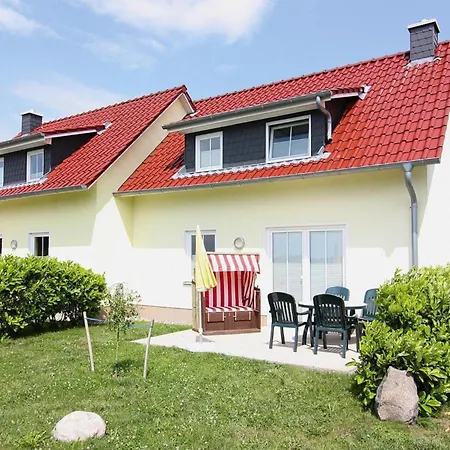 Apartment In Kuehlungsborn Near The Beach, Cleaning Included Ostseebad Kühlungsborn