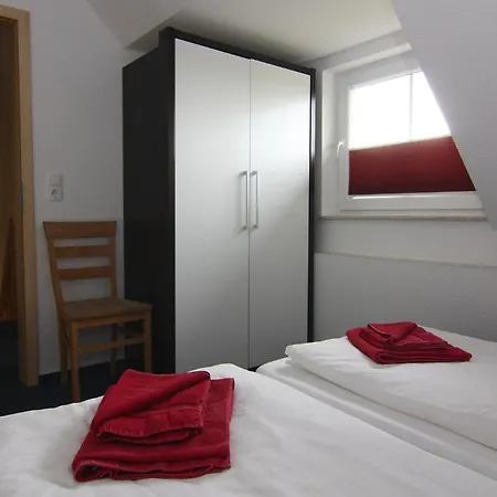 Apartment In Kuehlungsborn Near The Beach, Cleaning Included 別荘 *